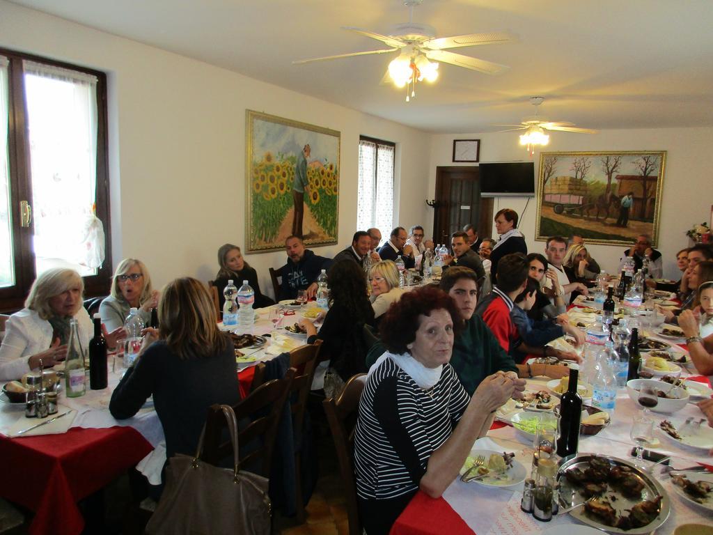 Agriturismo Rocca Dei Marchesi Sabbio Chiese Eksteriør bilde
